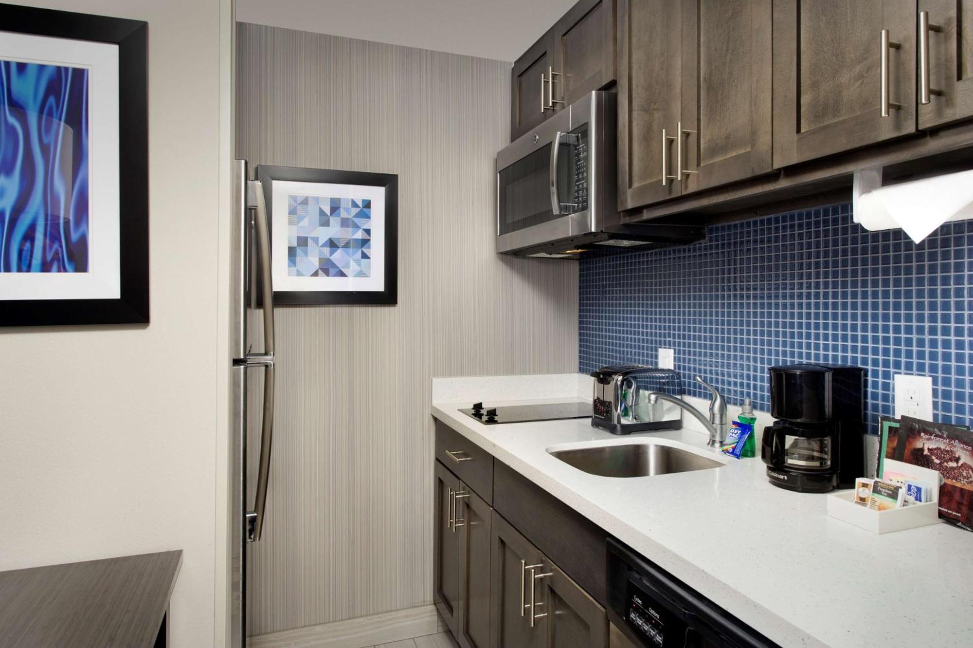 Hotel Homewood By Hilton New Orleans Metairie